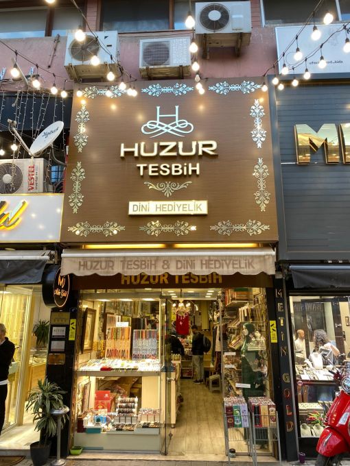 HUZUR TESBİH ve DİNİ HEDİYELİK MAĞAZASI 