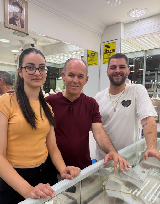 Neslişah Baran - Ufuk Doryan - Karahan Doryan